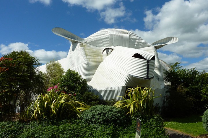 Tirau, New Zealand. Sheep and Dog Buildings